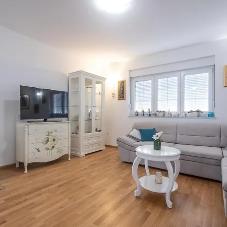 Apartamento Sandrina