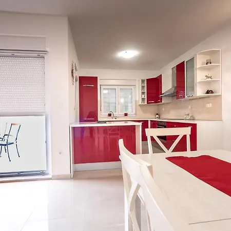 Sandrina Apartamento Vrsi