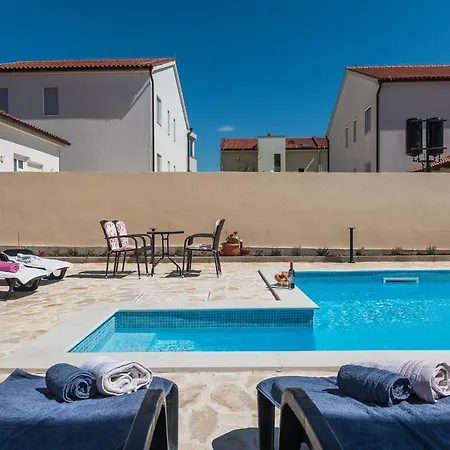 Sandrina Apartament